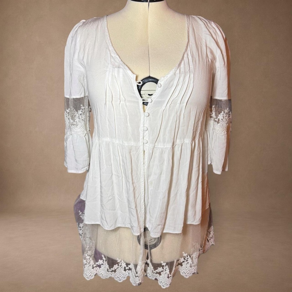 vory boho lace trim tunic blouse in a lightweight cotton blend